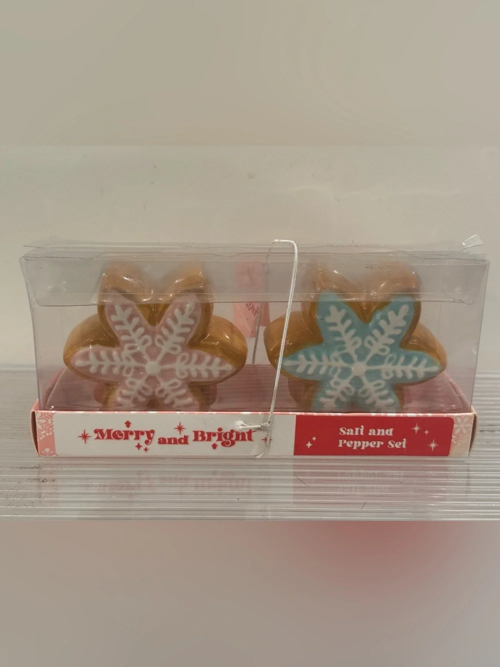 NEW Merry and Bright Holiday Star Cookie Salt & Pepper Shakers Set